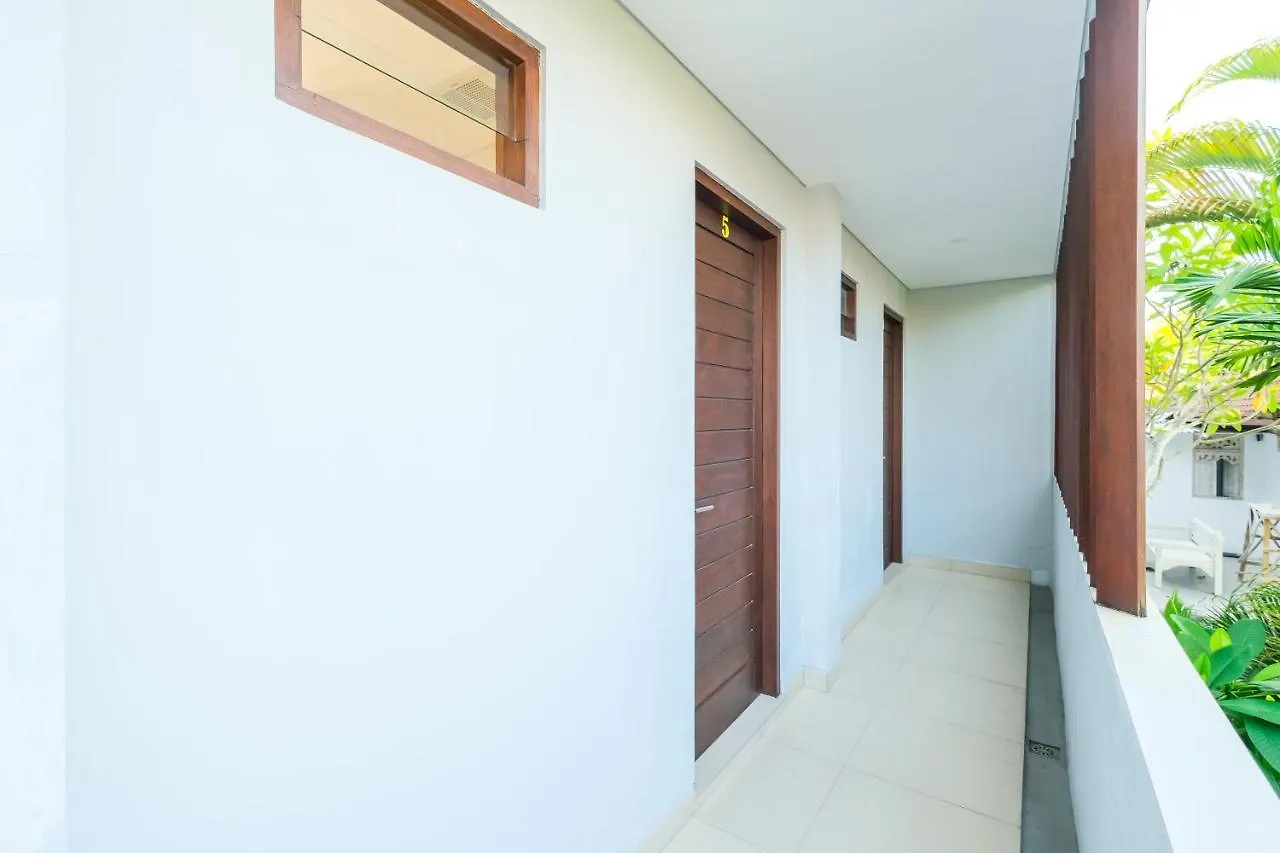 Dharma Guest House Seminyak Redpartner Indonesien
